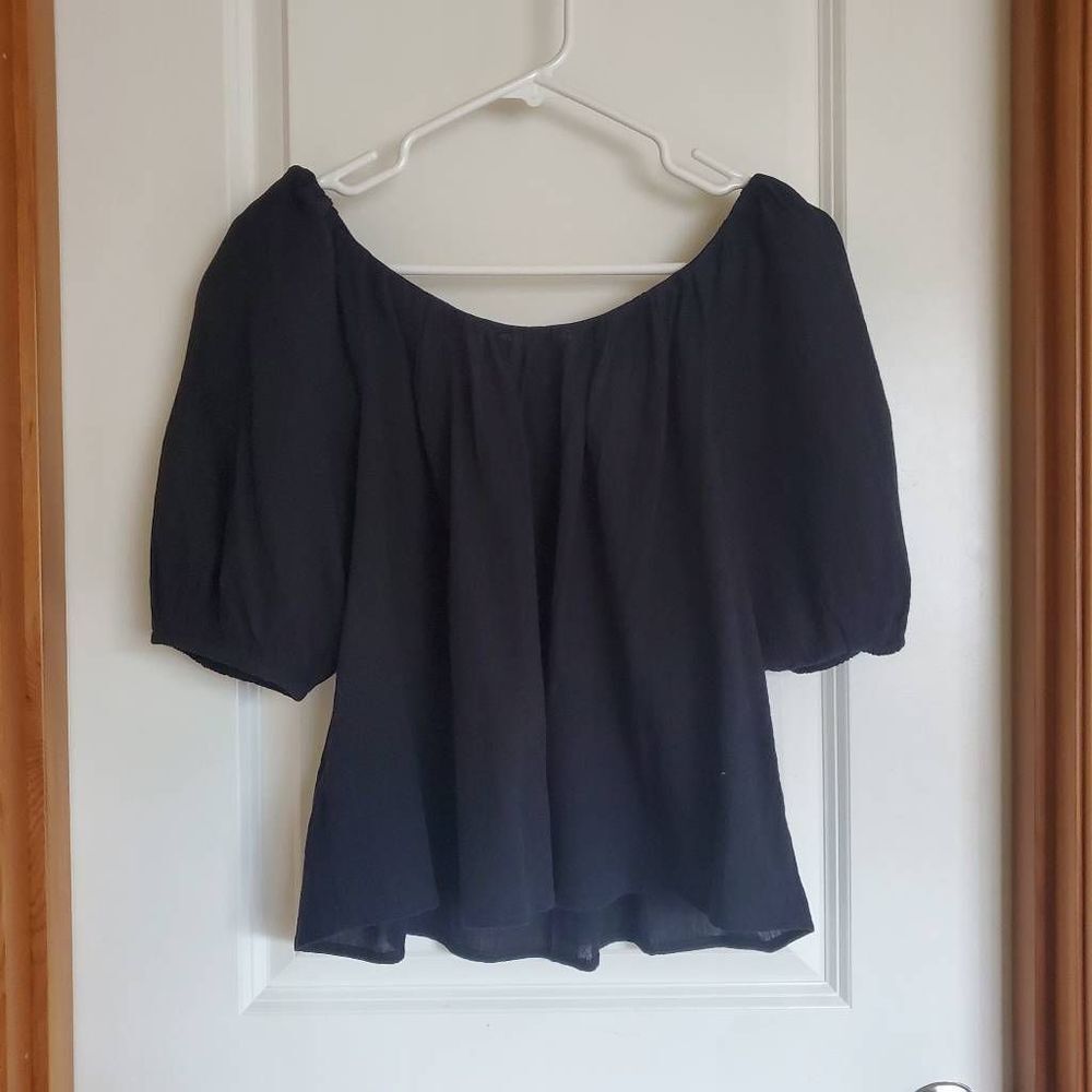 🆕️ NWOT! Old Navy Tie Back Puff Sleeve Blouse